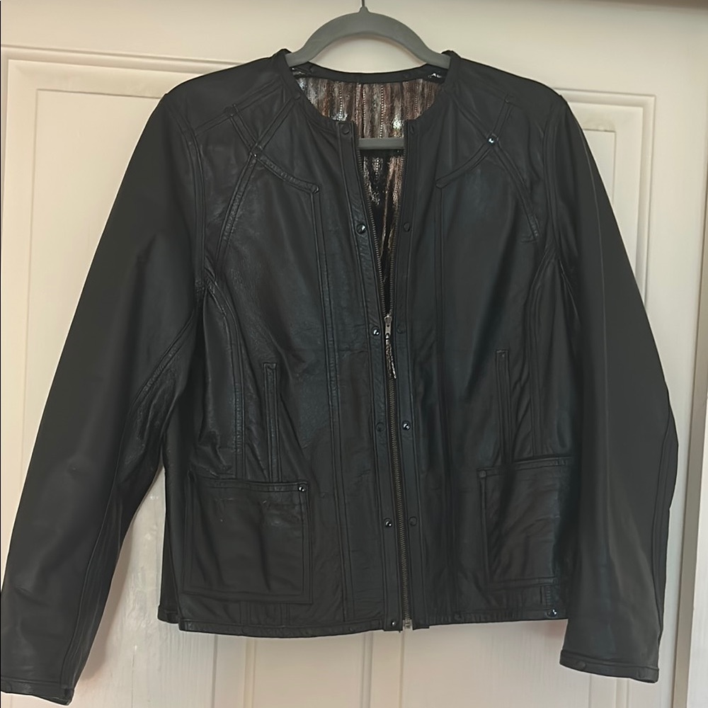 Women's Black Leather Jacket. Size m. Reversible. Light weight.